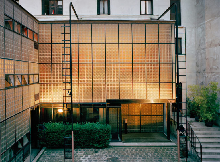Maison De Verre Pierre Chareau Architecture Paris Rue Saint-Guillaume 7eme arrondissement
