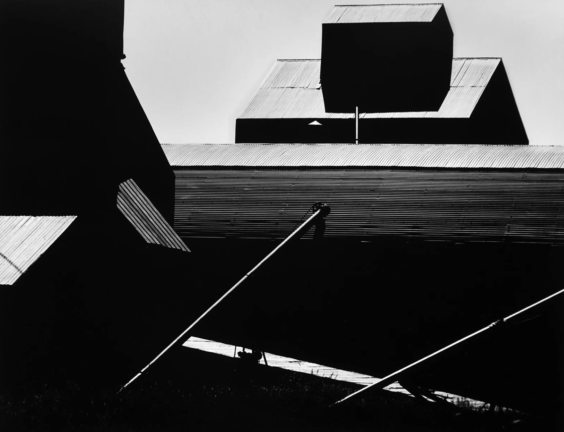 Brett Weston Photographie Untitled Corrugated Metal Buildings 1970
